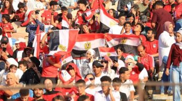 آلاف الجماهير تملأ مدرجات استاد القاهرة لتكريم منتخب مصر بعد المونديال
