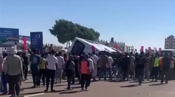 إصابات في حادث تصادم أتوبيس بسيارة ملاكي على طريق مطروح الإسكندرية الساحلي
