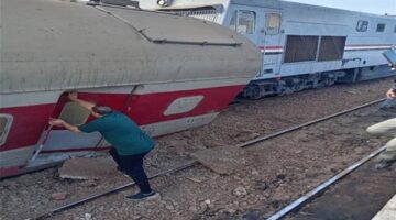 إصابة 14 راكباً في خروج عربة قطار عن القضبان بمحافظة الغربية
