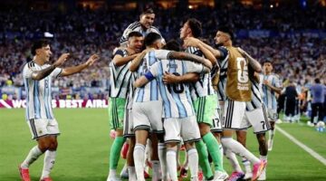 باريديس يكشف كواليس مواجهة المنتخب المصري قبل قمة الأرجنتين في كأس العالم
