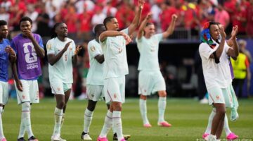 تصريحات راخوي بشأن منتخب فرنسا تواجه موجة إدانات دولية واسعة النطاق