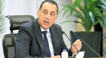 تكليف وزير التعليم العالي بمهام وزارة الثقافة عقب استقالة جيهان زكي