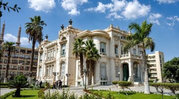 جامعة عين شمس تخصص 300 جهاز حاسب لدعم طلاب التنسيق في تسجيل الرغبات