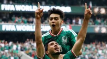 خيمينيز يقود المكسيك وفالنسيا يظهر بتشكيل الإكوادور في كأس العالم المقبلة