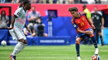 دي لا فوينتي: شخصية منتخب إسبانيا القوية صنعت التأهل واستحقنا الفوز بجدارة