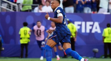 ديشان يطيح برقم تاريخي ومبابي يسجل مئوية مميزة مع المنتخب الفرنسي