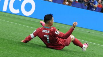 سخرية المنتخب الإسباني من كريستيانو رونالدو خلال حفل التتويج بلقب كأس العالم