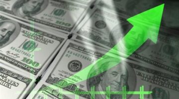 سعر الدولار يتجاوز حاجز 50 جنيها في البنك الأهلي وبنك القاهرة لأول مرة