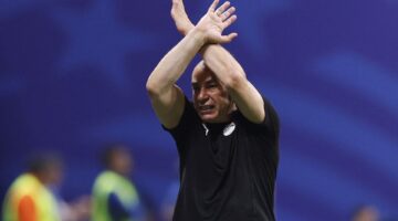 فيفا يعتزم توقيع عقوبات ضد حسام حسن وتوخيل وزيكو بعد ختام المونديال