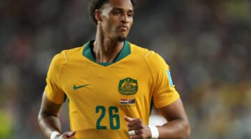 لاعب المنتخب الأسترالي يعتنق الإسلام قبل مواجهة منتخب مصر في مباراة مرتقبة