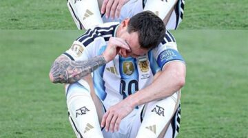 لماذا رفض لاعبو المنتخب الأرجنتيني الاحتفال بعد خسارة نهائي كأس العالم أمام إسبانيا؟