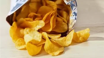 لماذا لا تمتلئ أكياس الشيبسي بالكامل رغم استخدام غاز النيتروجين لحماية الرقائق؟