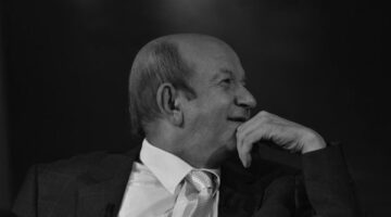 ماذا قال لطفي لبيب لهاني رمزي عن إصابات جلطات الدماغ بين نجوم الكوميديا؟