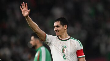 ماندي ينهي مسيرته الدولية مع منتخب الجزائر بعد خوض 123 مباراة رسمية
