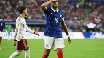 موعد مواجهة فرنسا ضد إنجلترا في كأس العالم والقنوات الناقلة للقاء المرتقب