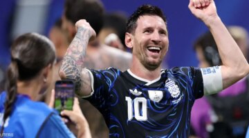 ميسي يواصل رحلة تحطيم الأرقام القياسية التاريخية في بطولة كأس العالم