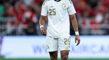 نايف مسعود ينضم رسمياً إلى صفوف الأهلي بقرار فني من المدرب يايسله