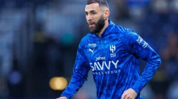 نجم الهلال يطلب الرحيل عن صفوف الفريق بسبب تواجد كريم بنزيما