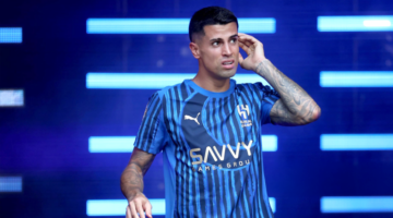 وصول كانسيلو إلى الرياض تمهيداً لانضمامه إلى صفوف نادي الهلال يوم الأربعاء