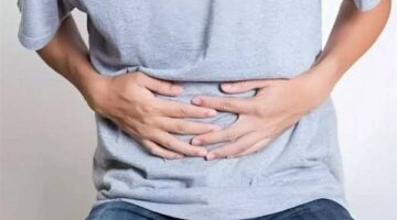6 علامات جسدية ونفسية غير متوقعة تكشف تدهور صحة الأمعاء لدى الإنسان