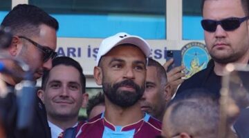 أحمد موسى يكشف كواليس انتقال محمد صلاح المرتقب إلى نادي طرابزون سبور التركي