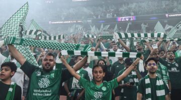 القنوات الناقلة لمواجهة الأهلي وأبها في دوري روشن السعودي وطرق متابعتها مباشرة