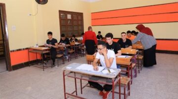 تحديد مواد خارج المجموع وشرط النجاح في التربية الدينية لطلاب البكالوريا المصرية