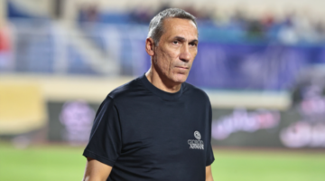 تهديدات تواجه الجولة الثامنة من دوري روشن بسبب رغبة المدرب دونيس