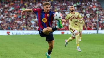 ثنائية رافينيا وعبد الكريم تمنح برشلونة التقدم على الأهلي في كأس جامبر