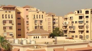 صور جديدة تثير الجدل مجددًا حول أزمة دينا المصري ومكبرات الصوت