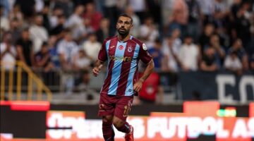 فرج عامر يثير الجدل حول مستقبل صلاح مع طرابزون قبل مواجهة فيرينتسفاروشي