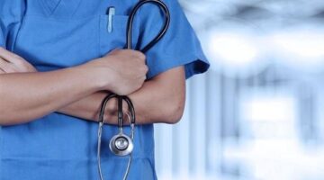 فرص عمل بمجال التمريض في القاهرة والجيزة بمزايا تأمينية وحوافز مالية مجزية