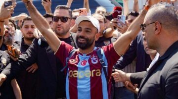 ماذا ينتظر نادي طرابزون سبور التركي بعد تعاقده مع اللاعب محمد صلاح؟