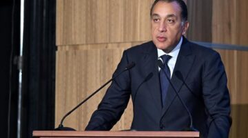 مجلس الوزراء يقرر استمرار العمل عن بُعد أيام الأحد خلال سبتمبر المقبل