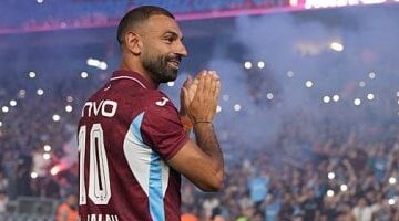 محمد صلاح يتربع على صدارة قائمة أغلى 10 لاعبين عرب أجرا عالميا