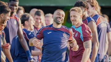 محمد صلاح يظهر بقميص طرابزون في مواجهة قاسم باشا يوم 15 أغسطس