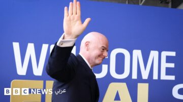 مستقبل جياني إنفانتينو في رئاسة فيفا يثير تساؤلات حول هوية خليفته المحتمل