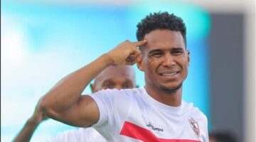 مهاجم الزمالك السابق ينتقل إلى صفوف فريق حتا الإماراتي في صفقة جديدة