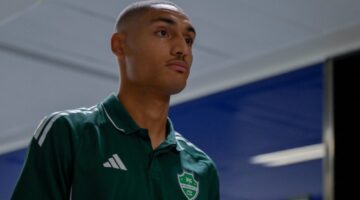 موقف الأهلي النهائي من استمرار إنزو ميو يثير جدلاً واسعاً داخل النادي