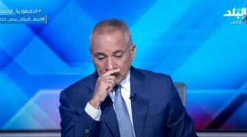 نقل أحمد موسى إلى المستشفى بعد تعرضه لوعكة صحية وسط طمأنة المقربين للجمهور
