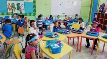 وزارة التعليم تحسم الجدل حول تعديل مواعيد الحضور وتطويل اليوم الدراسي الجديد