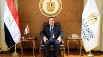 وزير التعليم العالي يحسم الجدل حول تنسيق الطب ويعلن الحدود الدنيا للقبول