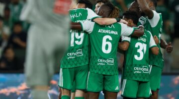 الأهلي السعودي يغلق ملف الميركاتو الصيفي بصفقة دفاعية لتدعيم صفوف الفريق الأول