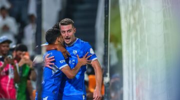 الهلال يحطم أرقامه التاريخية في دوري روشن ويقترب من عرش الأهلي الذهبي