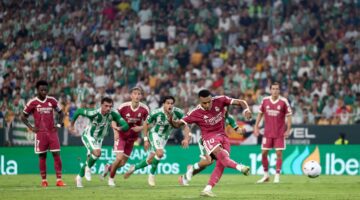 ريال مدريد يلحق الهزيمة الأولى بمدربه مورينيو في ليلة كروية غير متوقعة