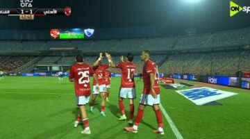 أشرف بن شرقي يسجل الهدف الثاني لصالح الأهلي في مرمى فريق القناة