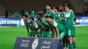 القنوات الناقلة لمباراة الفتح والأهلي في دوري روشن السعودي وطرق متابعتها مباشرة