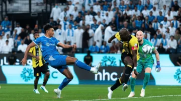 تفاصيل بث مباراة الهلال والاتحاد في دوري روشن السعودي اليوم