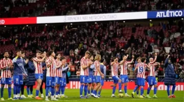 دقيقة حداد في مباراة أتلتيكو مدريد ومانشستر يونايتد تضامناً مع اللاعب كوكي