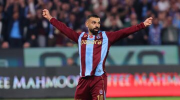 صلاح ينفرد بصدارة هدافي الدوري التركي بعد تسجيله هدفاً في مرمى بشكتاش